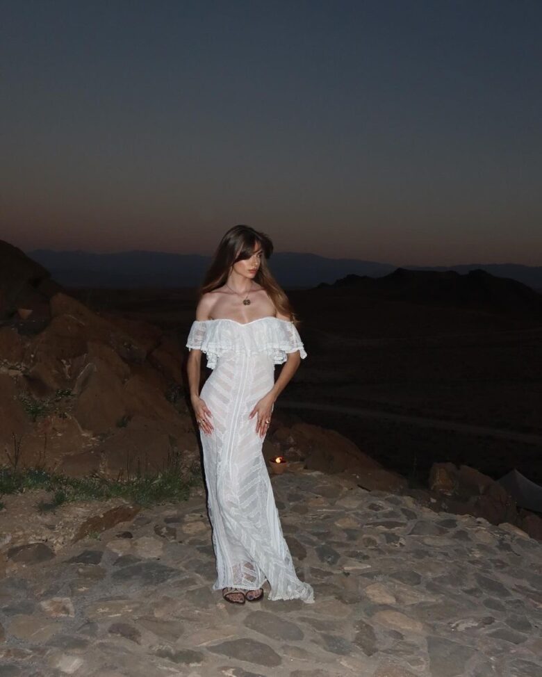 Mara Lafontan Spring equinox 🌷 ​​​ - 偶像便利店