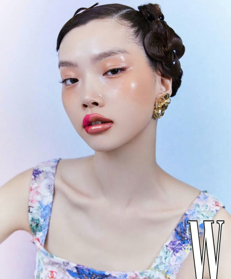 W Korea August 2024，CHANEL Beauty♥️🔥💄💋 - 偶像便利店