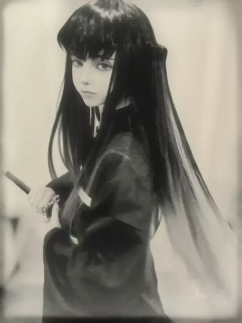 《鬼灭之刃》时透无一郎老旧照片风格cos，让人觉得这就是霞柱留下的唯一照片 - 偶像便利店