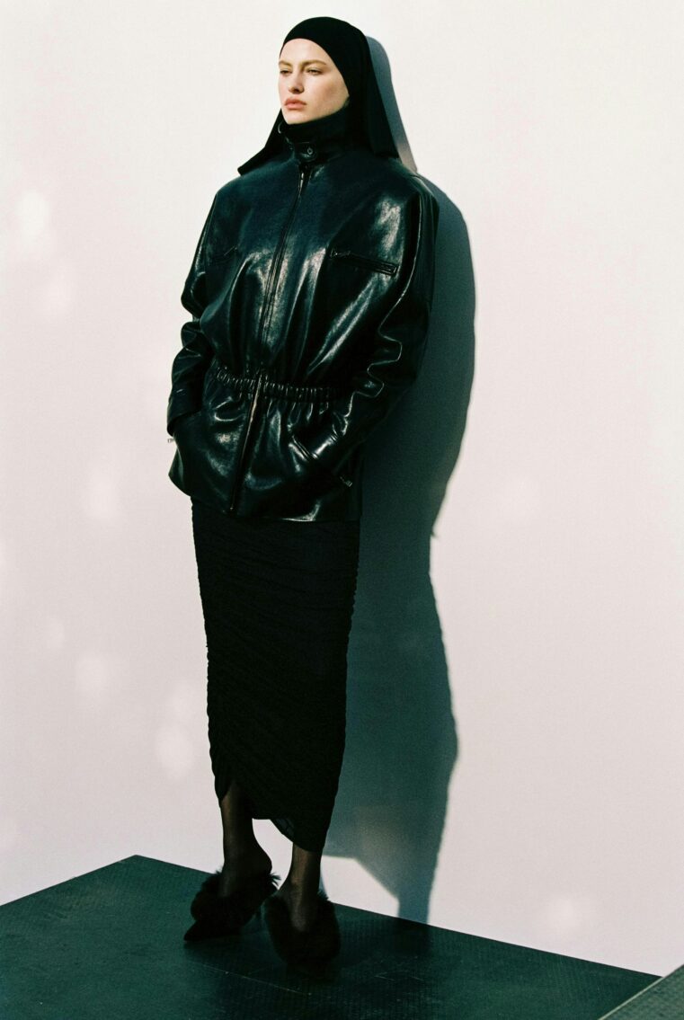 Magda Butrym Fall 2024 - 偶像便利店