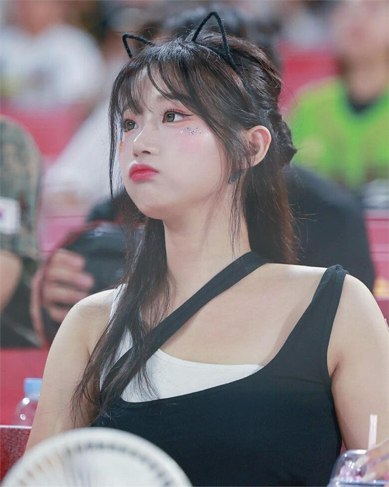 李珠珢国中0修图「撞脸许老三」！网认：底子不差 - 偶像便利店