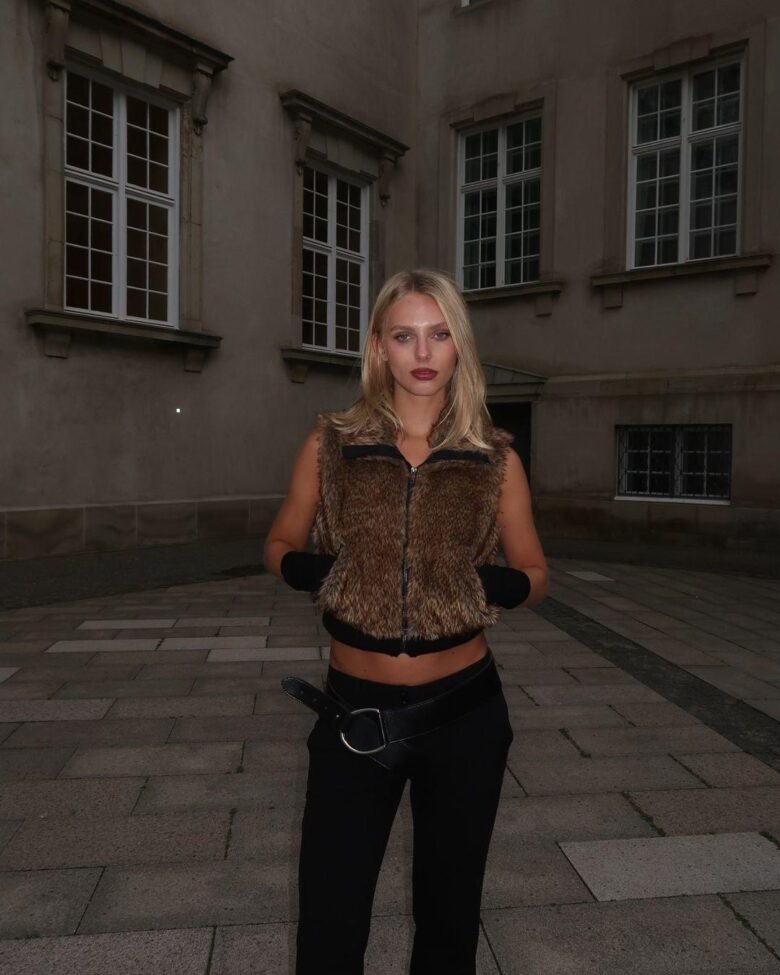 Melissa Vos - 偶像便利店