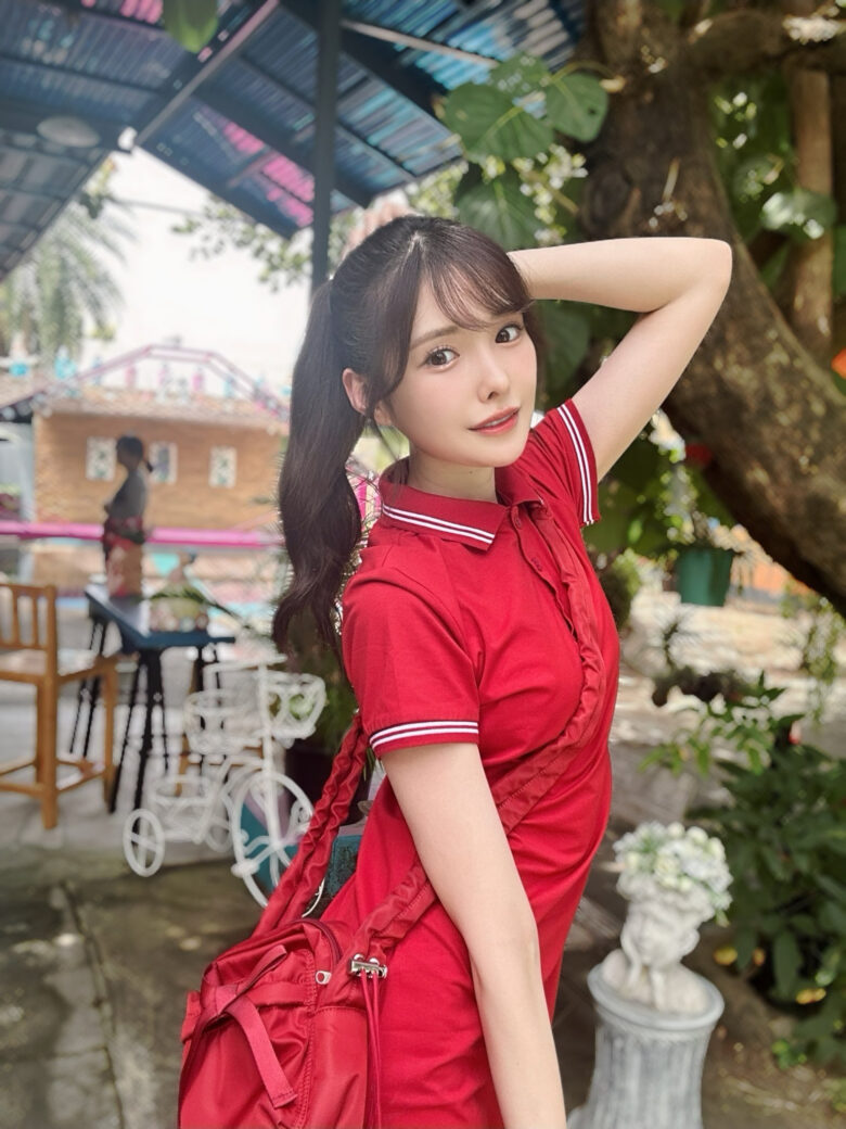 网赞：怎能不爱她？新有菜 遭酸 “鼻子整形”，引出本人温暖回应：对不起，但我很喜欢现在的自己 - 偶像便利店